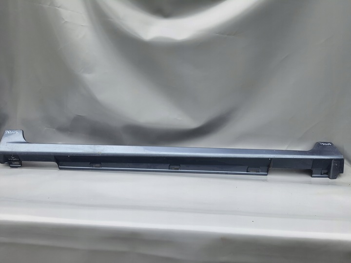 фото №1, Mazda 3 09-13 планка пороговая