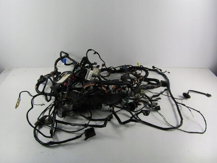 фото №14, Fiesta mk7 жгут установка интерьера панели 1.6tdc