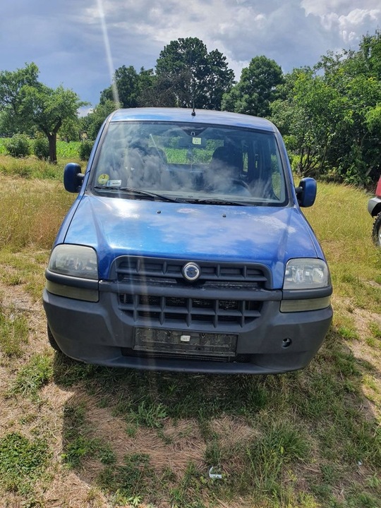 фото №7, Панель под лобовым стеклом пластиковый fiat doblo 01r 1.9