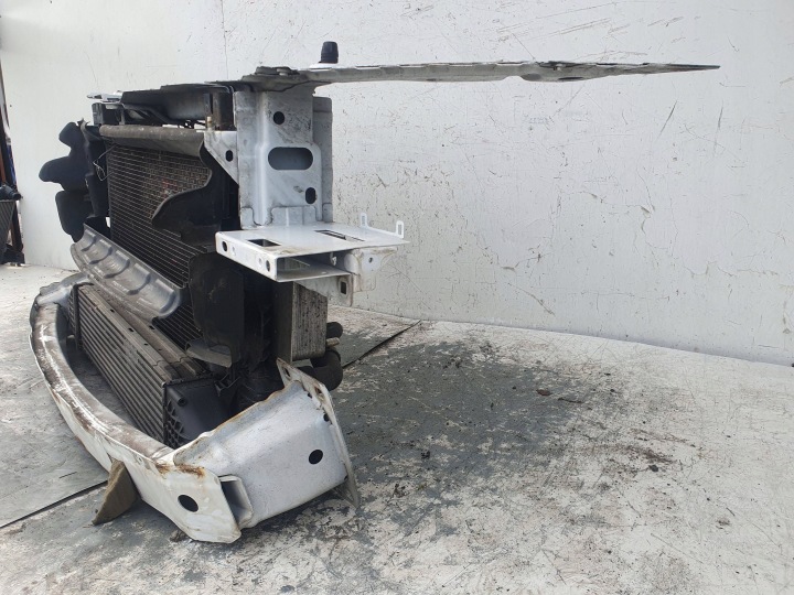 фото №6, Land rover evoque i 2.0d 8j3200208 передня панель
