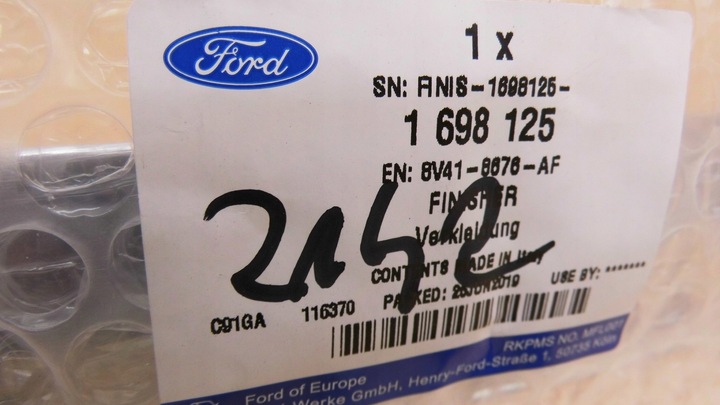 фото №10, Ford оригінальний номер 1698125 планка хромована капота kuga