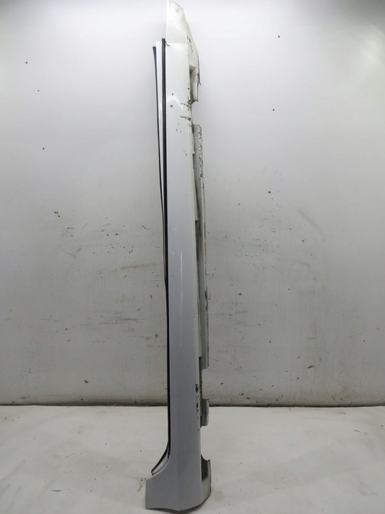 фото №1, Планка порогова права r-design volvo s60 ii