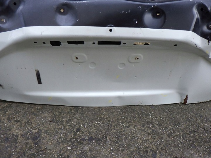 фото №7, Toyota yaris iii рестайлинг iv 17- крышка задняя