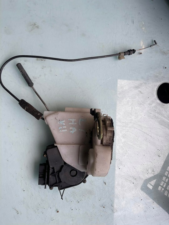 фото №7, Honda accord vii 02-08 замок дверь правый зад