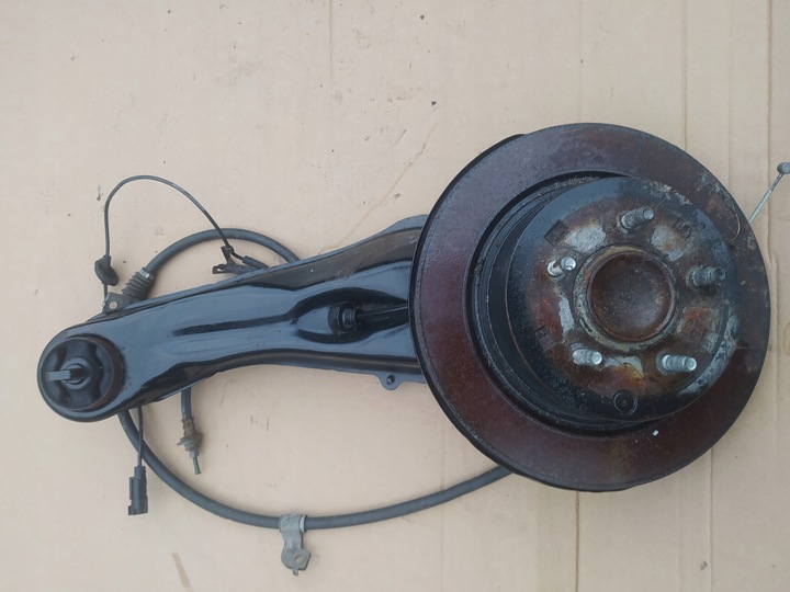 фото №1, Citroen c4 aircross рычаг задний левый