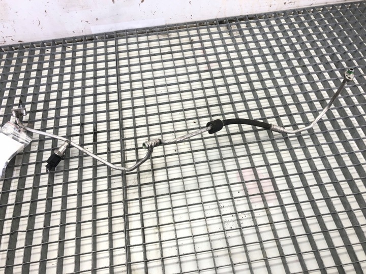 фото №1, Трубка кондиціонера vw golf vii 5q0820741c 2.0 150km хетчбек