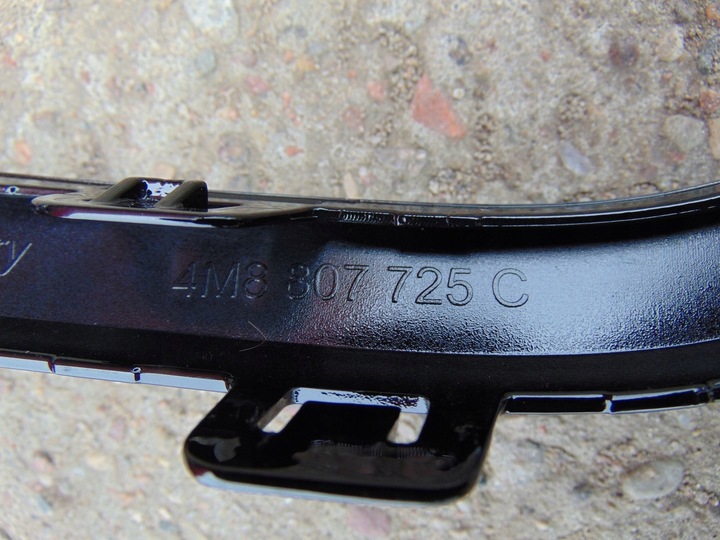 фото №13, Решітка решітка радіатора рамка планка audi q8 e-tron 4m8807725c