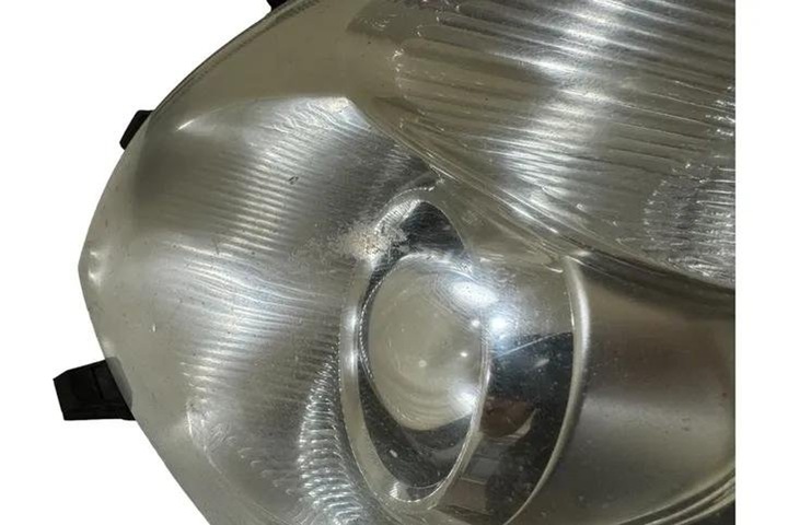 фото №9, Лампа левая передняя toyota auris _e15_ 8117002460 2.0l дизель 93kw 2007