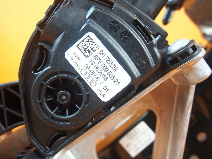 фото №8, Audi a7 4g педалі gaz гальмо каркас dsg 42km 4g1723117 / 8k1723523a