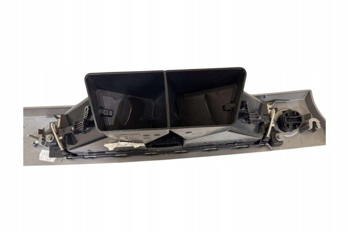 фото №11, Планка декоративна капот bmw 3 e90 920102302 3.0l дизель 2011