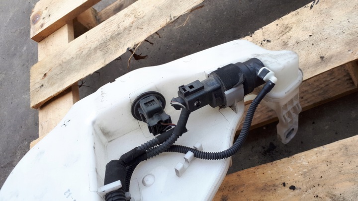 фото №8, S6 c7 4g a6 бачок склоомивача 4g8955451e a7