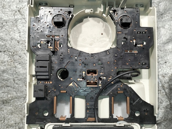 фото №13, Audi a4 b8 2007-2015 лампа потолок 8t0947135b