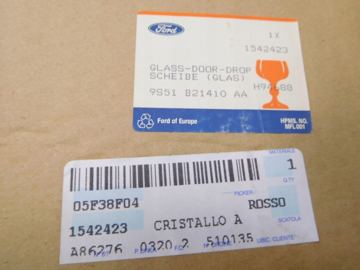 фото №9, Скло праве двері передніх ford ka 08-16 oem номер 1542423
