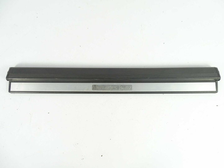 фото №1, Mercedes clk w208 планка накладка порогова права