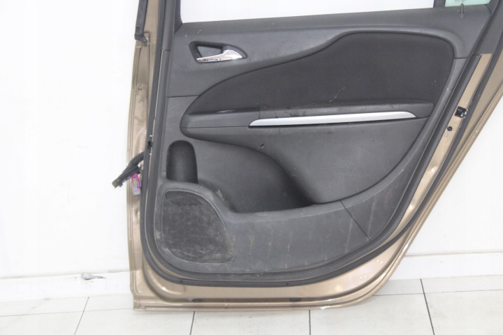 фото №11, Дверь правая задние правое зад opel zafira c 2012r- z41e - код краски