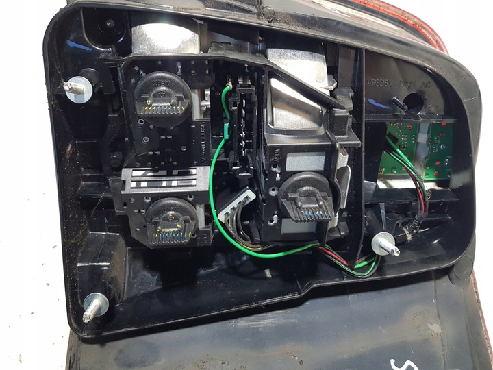 фото №10, Mercedes ml w164 рестайлинг лампа левый зад левая задняя led 1649064600