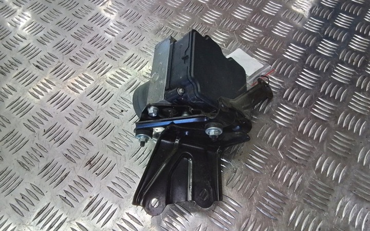 фото №5, Toyota yaris cross насос abs 445400d510