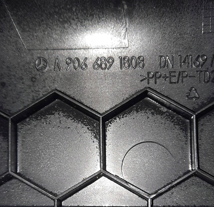 фото №3, Заглушка консоли sprinter w906 a9066891808