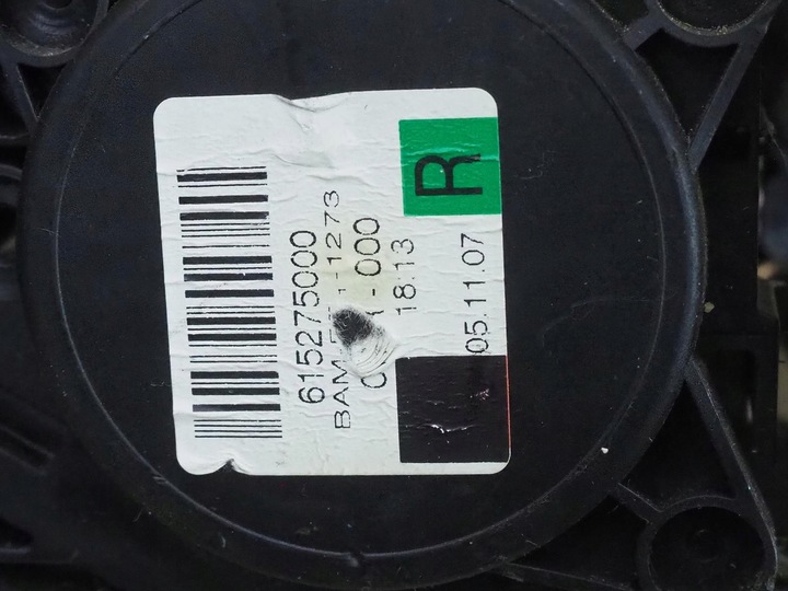 фото №8, Pas безопасности правые перед mercedes w204 2048607685