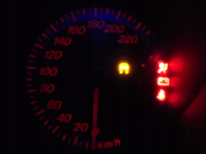 фото №11, Mazda 3 i bk спидометр приборы 1.6d bn9k