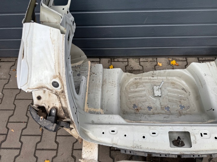 фото №7, Opel astra k v универсал панель задняя очки балка
