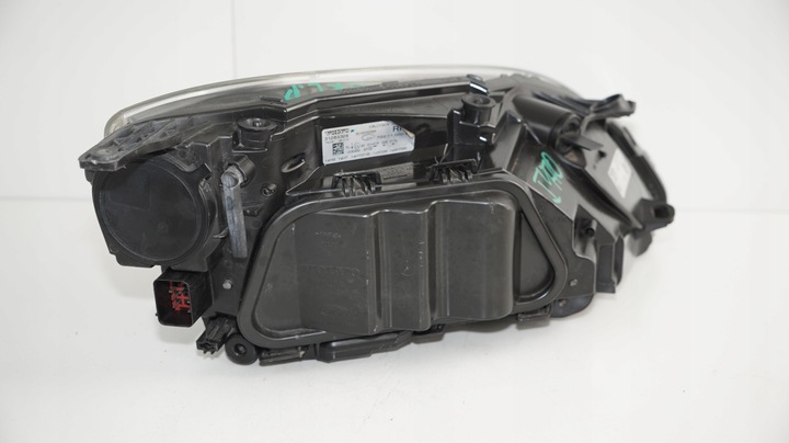 фото №6, Лампа левый перед volvo v40 ii 2 12-15r