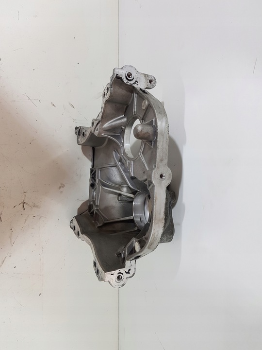 фото №10, Корпус распределительный вал grand cherokee wk2 3.0 crd vm63d