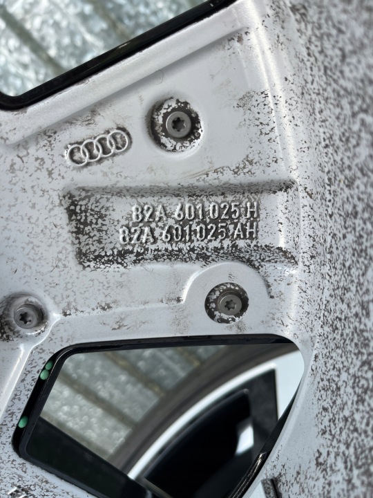 фото №15, Диски алюмінієві audi a1, шини літо 7mm, 23r !