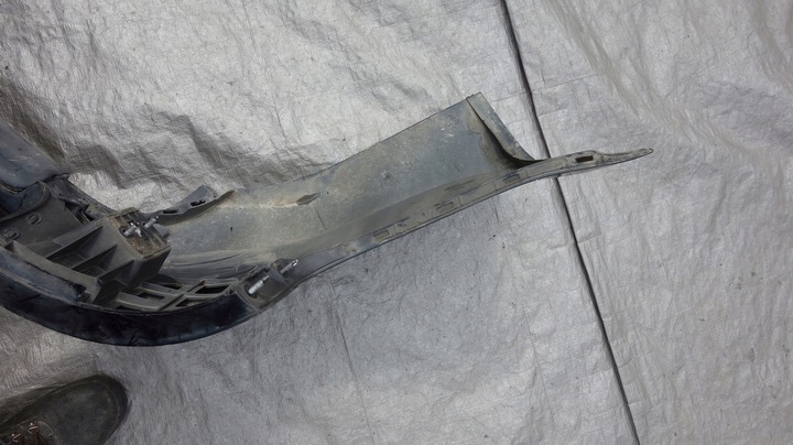 фото №10, Audi a4 b7 avant универсал бампер зад задний 8e9807511j / 5197