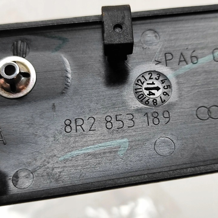 фото №7, Audi q5 sq5 2015 рамка бардачка панели распределительной