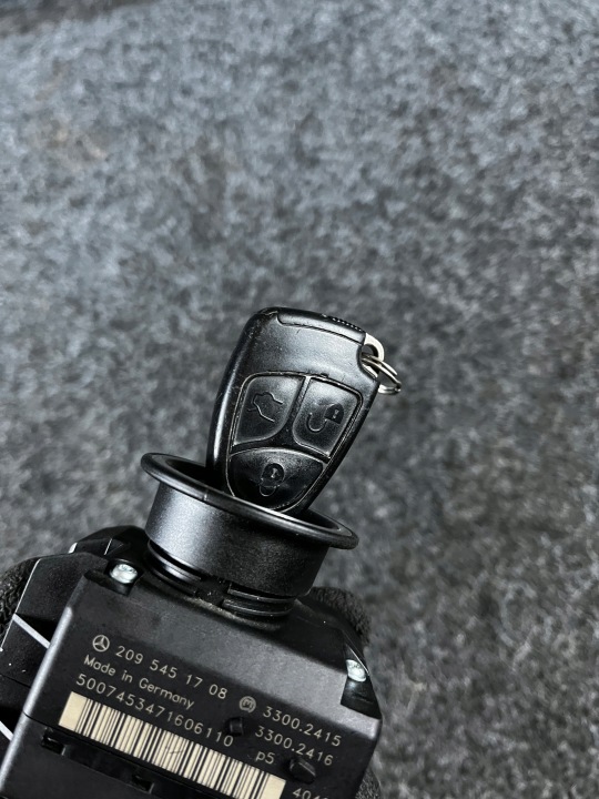 фото №8, Замок зажигания ключ mercedes w203 w209 2095451708