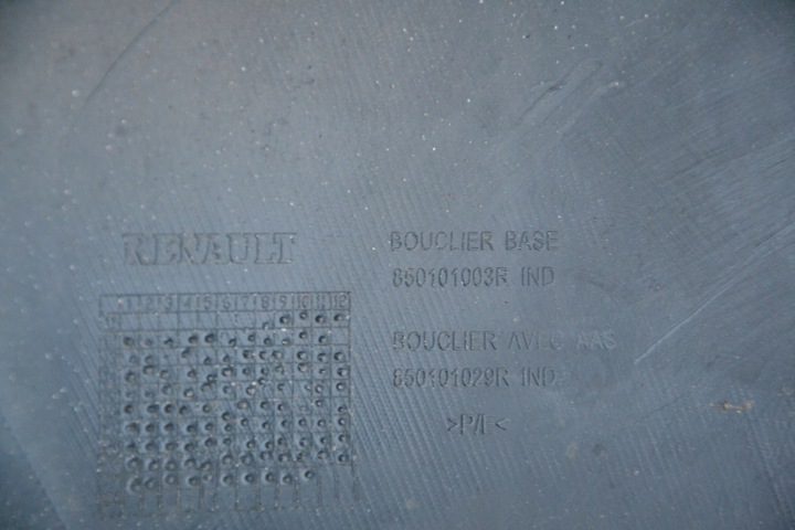 фото №10, Renault zoe бампер зад 850101003r оригинал