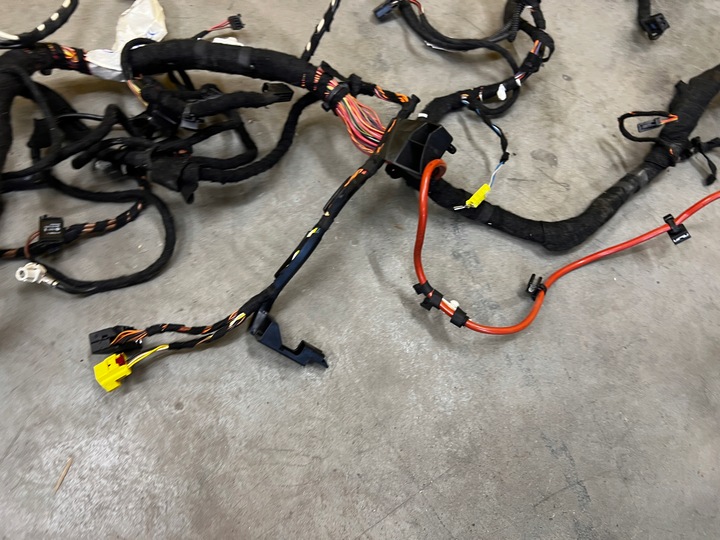 фото №8, Установка джгут електропроводка панелі консолі audi q5