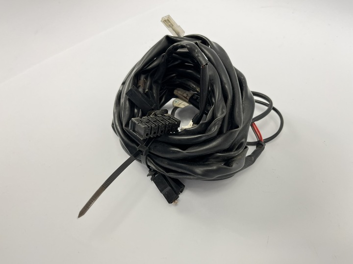 фото №8, Жгут установка стекло лампочка w обшивки дверь mercedes w124 1245104435