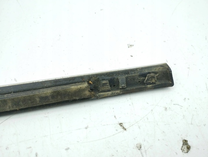 фото №9, Volkswagen passat b5.5 2004 ліва сторона планки