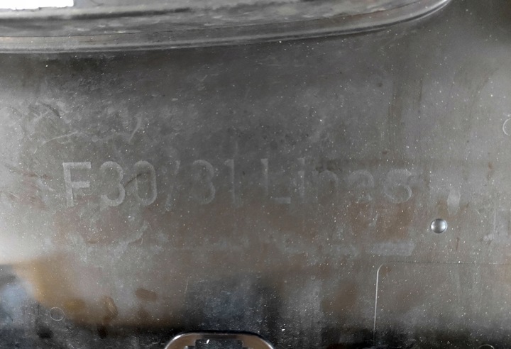 фото №9, Bmw f30 f31 seria 3 рестайлинг бампер перед 6pdc европа