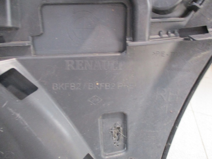 фото №9, Бампер перед renault megane iv 4 рестайлінг 2022r 4xpdc 620220472r