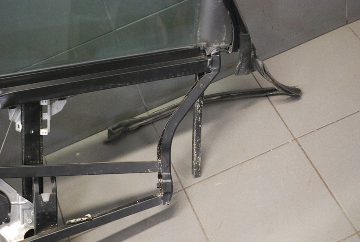 фото №11, Механизм стёкла стекло audi a6 c5 avant правые зад