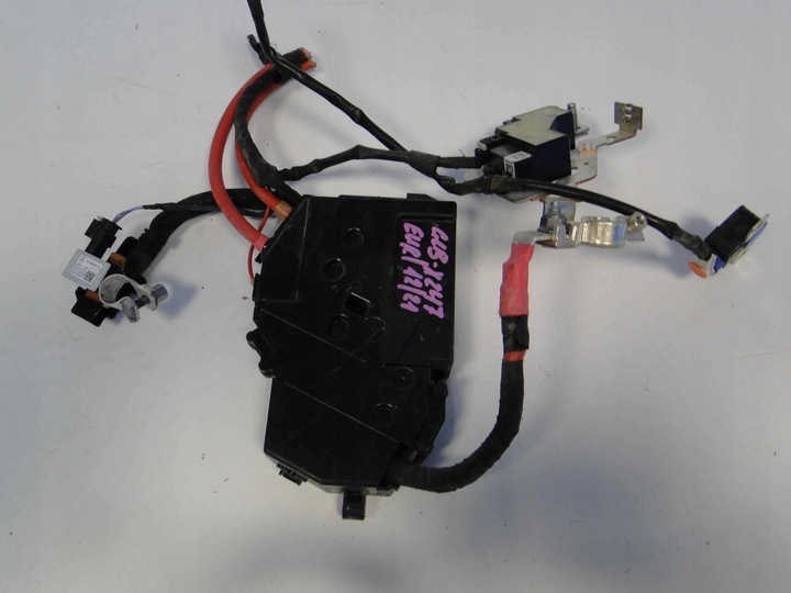 фото №9, Mercedes glb x247 247 коробка клемма датчик