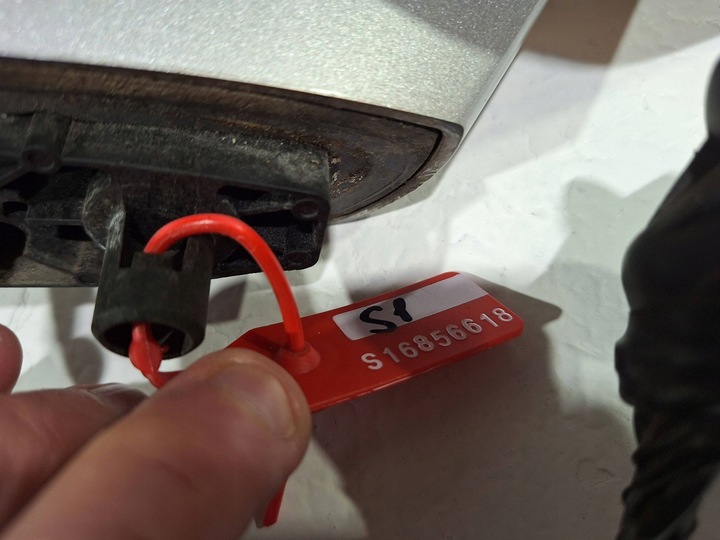 фото №10, Зеркало внешние правые 18 pin citroen c4 picasso ii 13-