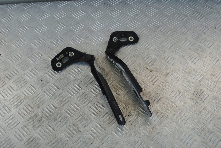 фото №1, Петлі капота audi a6 c6