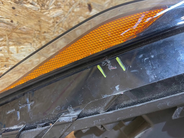 фото №9, Lexus nx 1 i az10 рестайлінг 17-21 лампа права перед передня