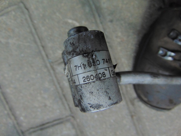 фото №7, Шланг кондиционера vw transporter t5 2.5tdi европа