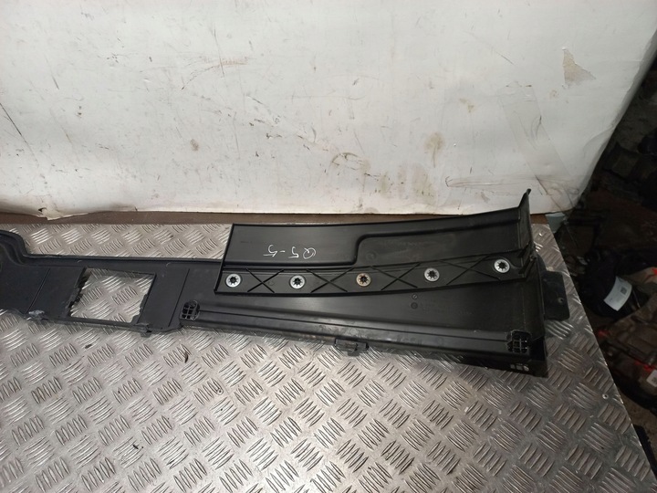 фото №5, Audi q5 sq5 2009 панель под лобовым стеклом передние