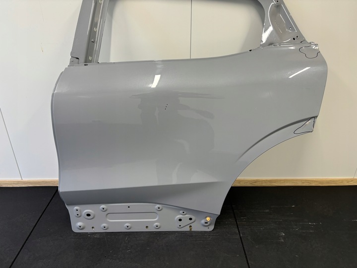 фото №2, Renault megane e-tech 2022r- дверь левая зад задние