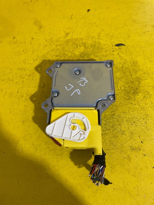 фото №7, Audi a4 b8 - модуль датчик подушок