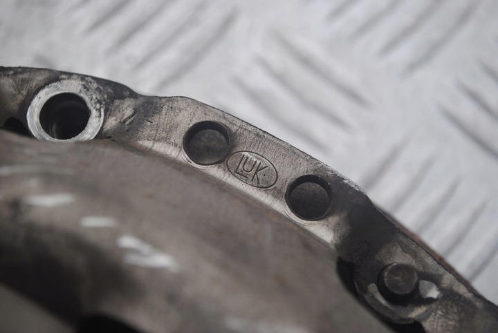 фото №12, Сцепление колесо двухмассовый механическая коробка передач audi a4 b7 2.0 tfsi