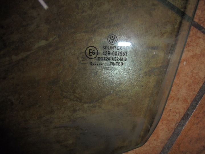 фото №3, Golf iv 1.6b hb скло лівий перед