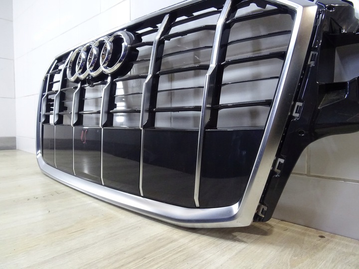 фото №7, Решётка радиатора решётка audi q7 4m0 4m0853651 рестайлинг камера