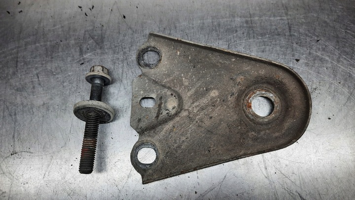 фото №1, Кріплення нижня двигуна 1 гвинт volvo s60 03r 2.4 d5